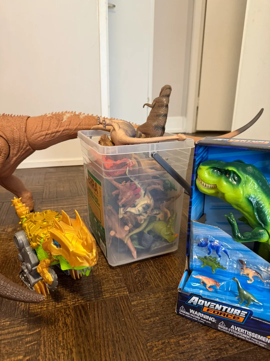 Dinosaur Toy Lot - Adventure Force & Terra image indicator(2)