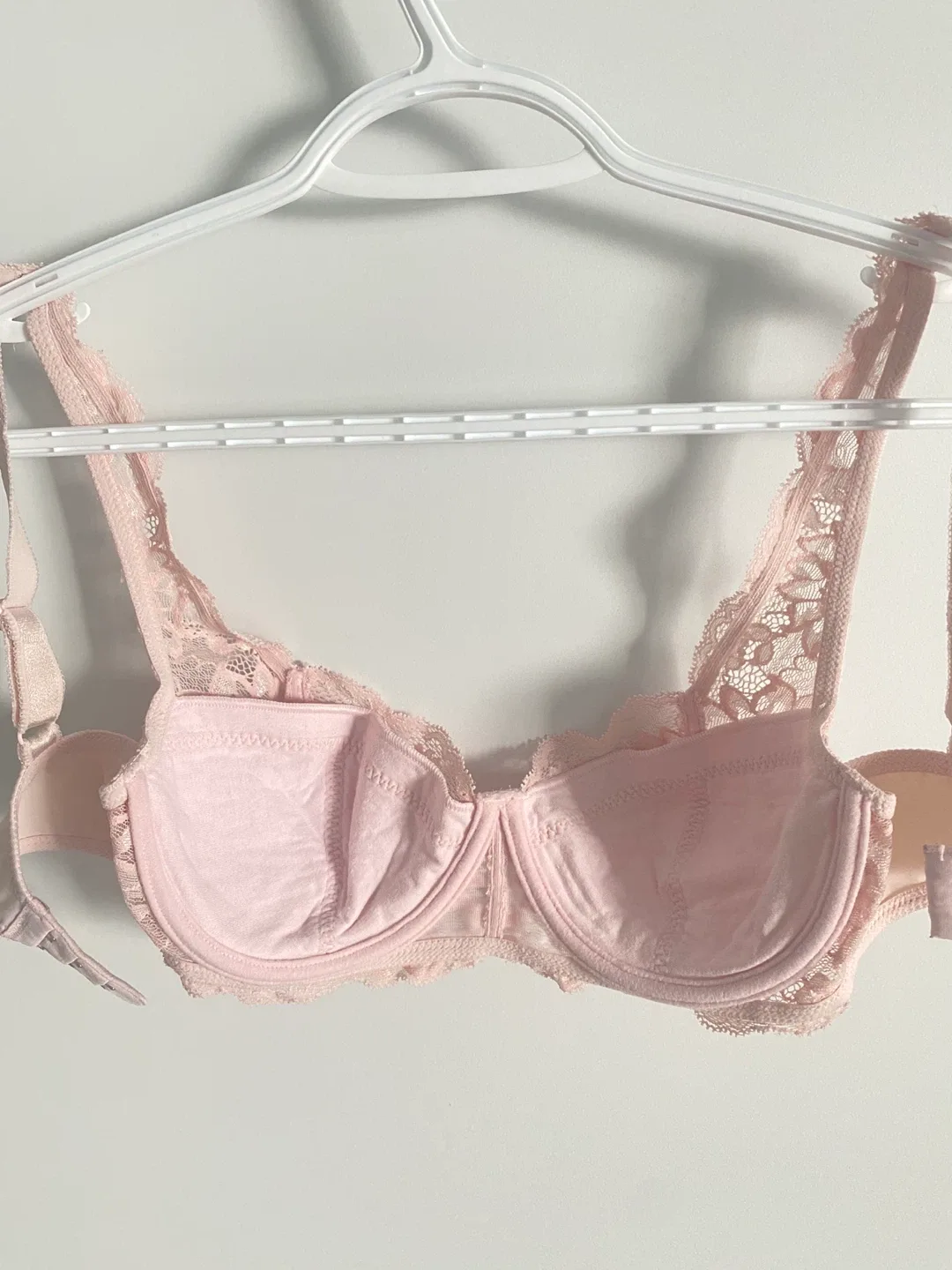 Triumph Pretty Pink Lace Bra image indicator(4)