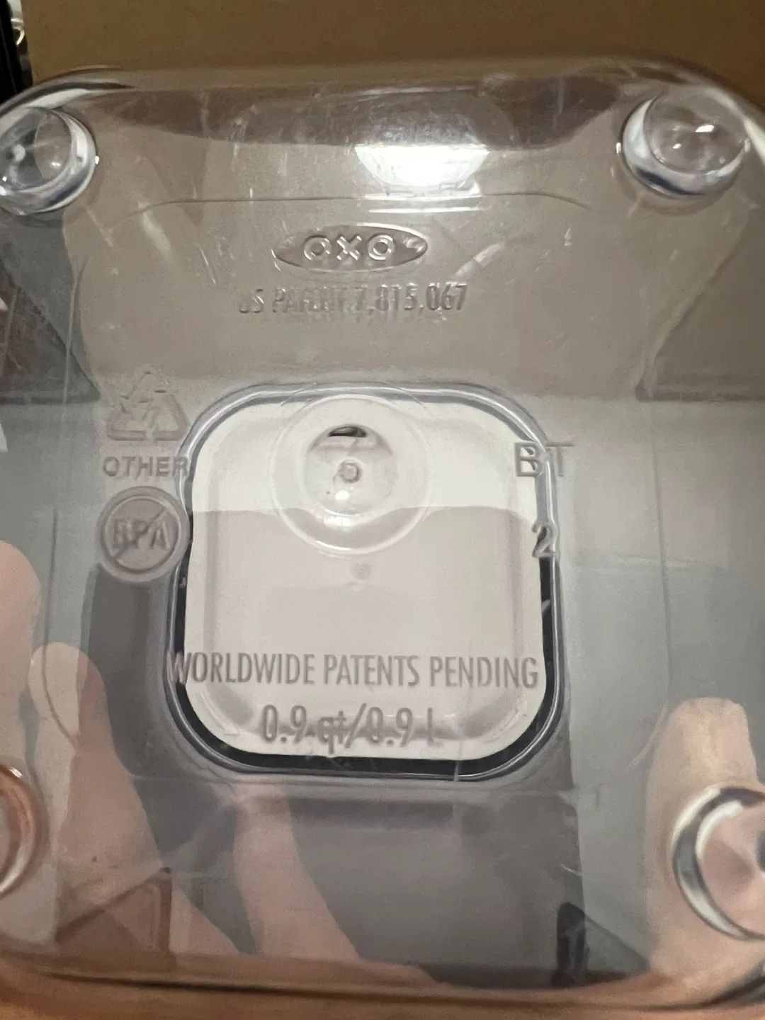 OXO Good Grips 0.9 Qt Airtight Food Storage Container image indicator(3)