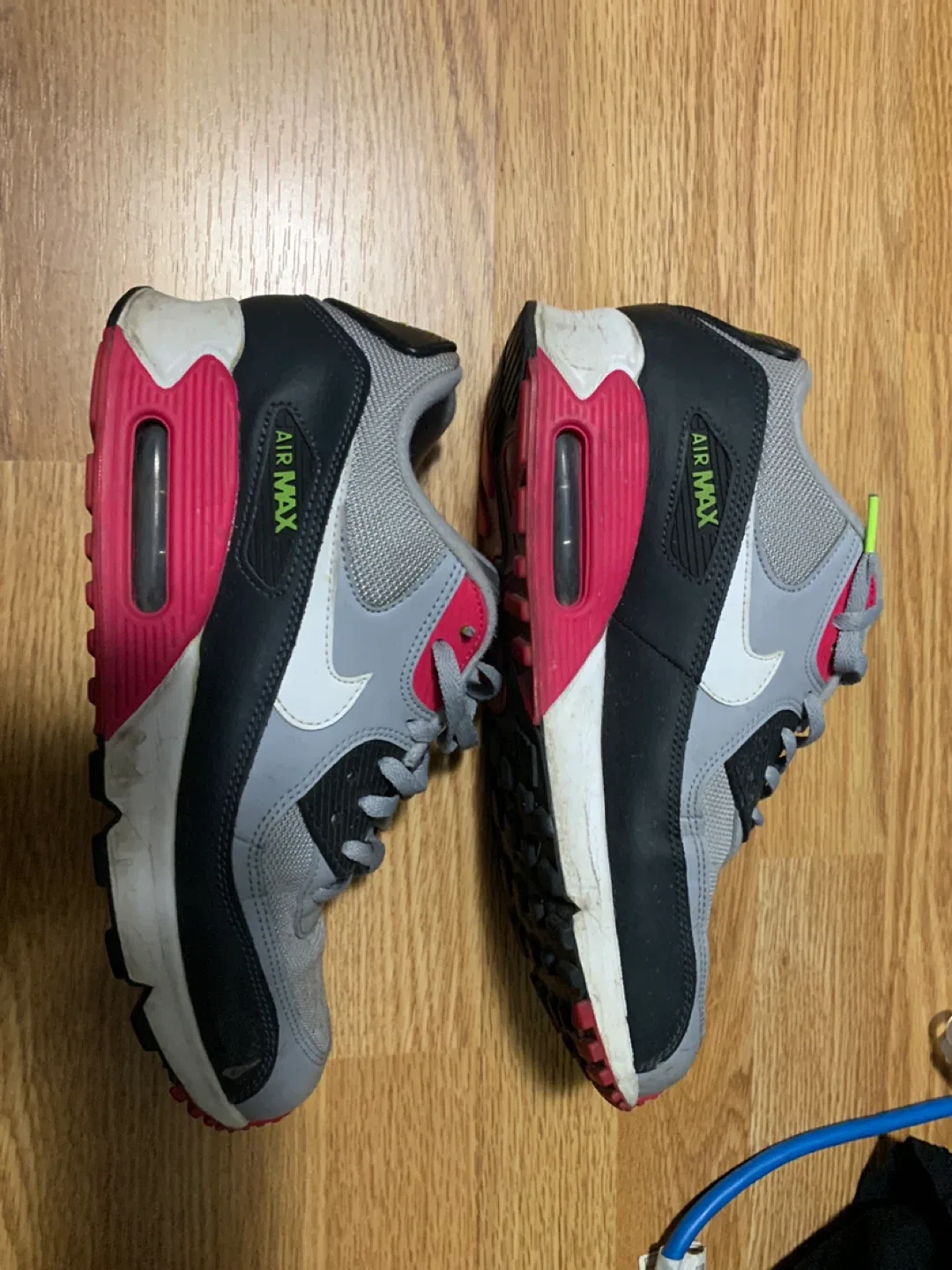 Nike Air Max 90 Sneakers - Grey/Pink image indicator(2)