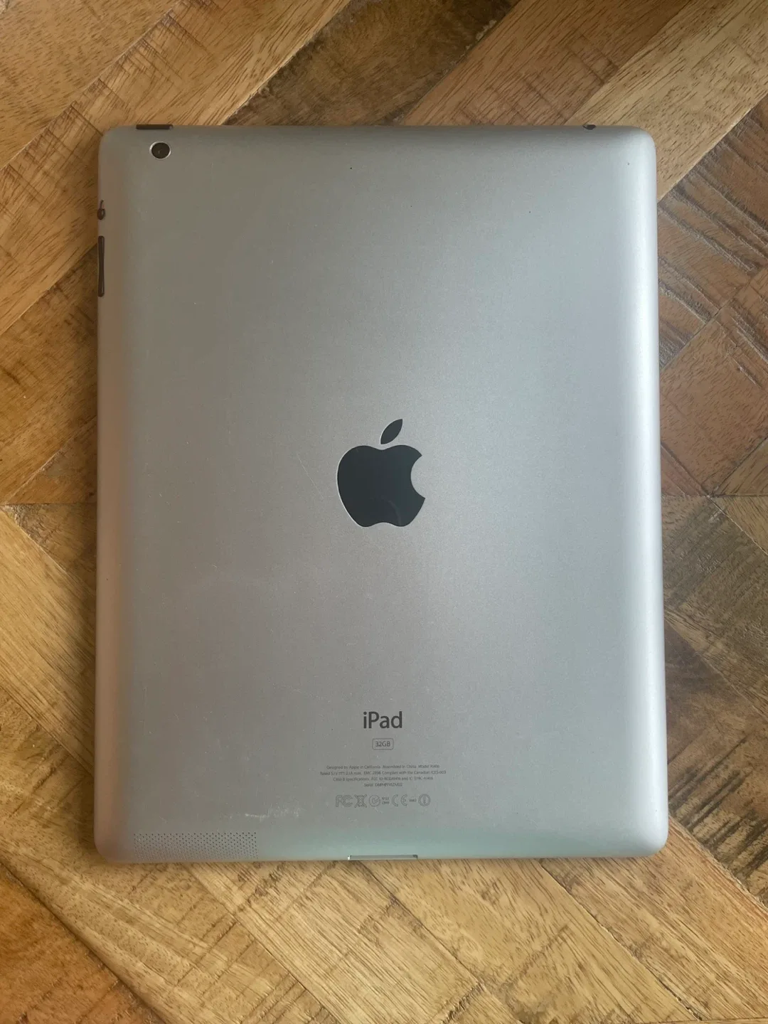 🥕Apple iPad 3rd Gen 32GB - White image indicator(2)