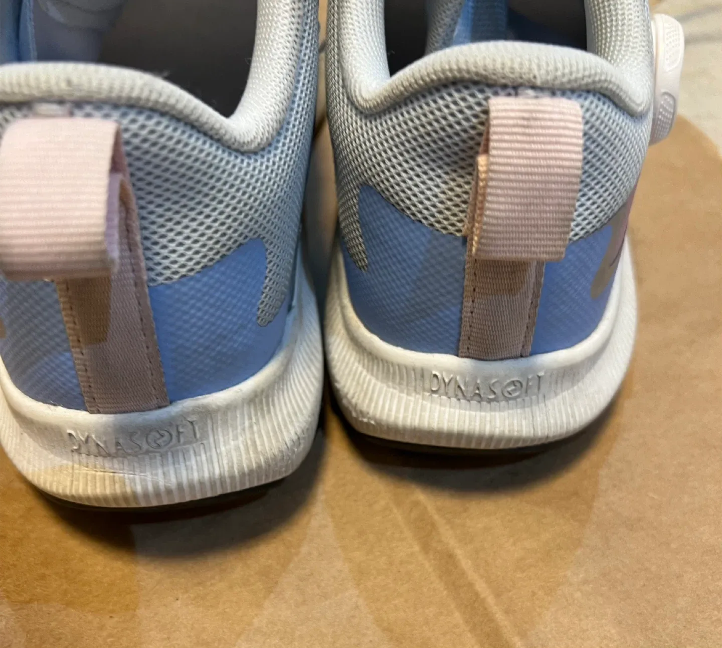 New Balance Kids' Running Shoes - US Size 4 image indicator(3)