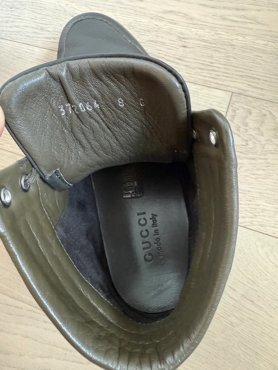 Gucci Leather High-Top Sneakers image indicator(3)