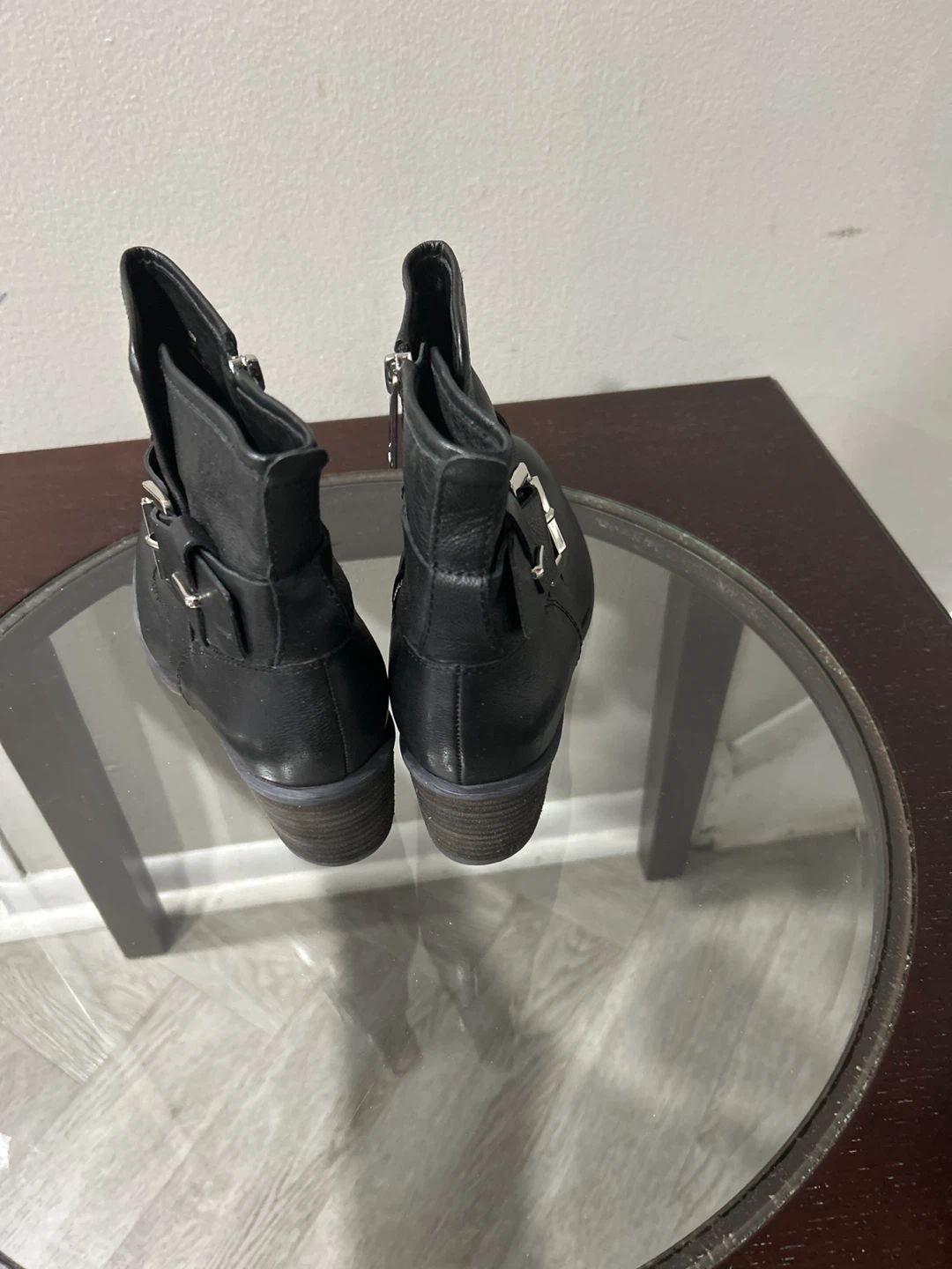 Like New Donald j Pliner black biker boots size 8 1/2 M - photo 4