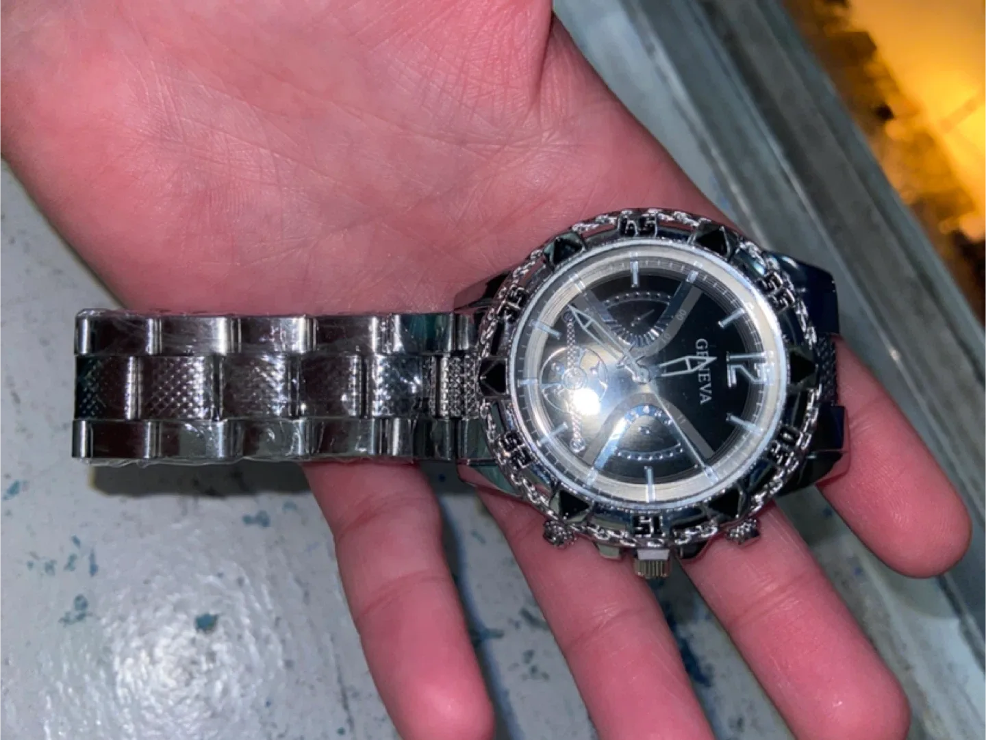 Geneva Silver Watch image indicator(3)