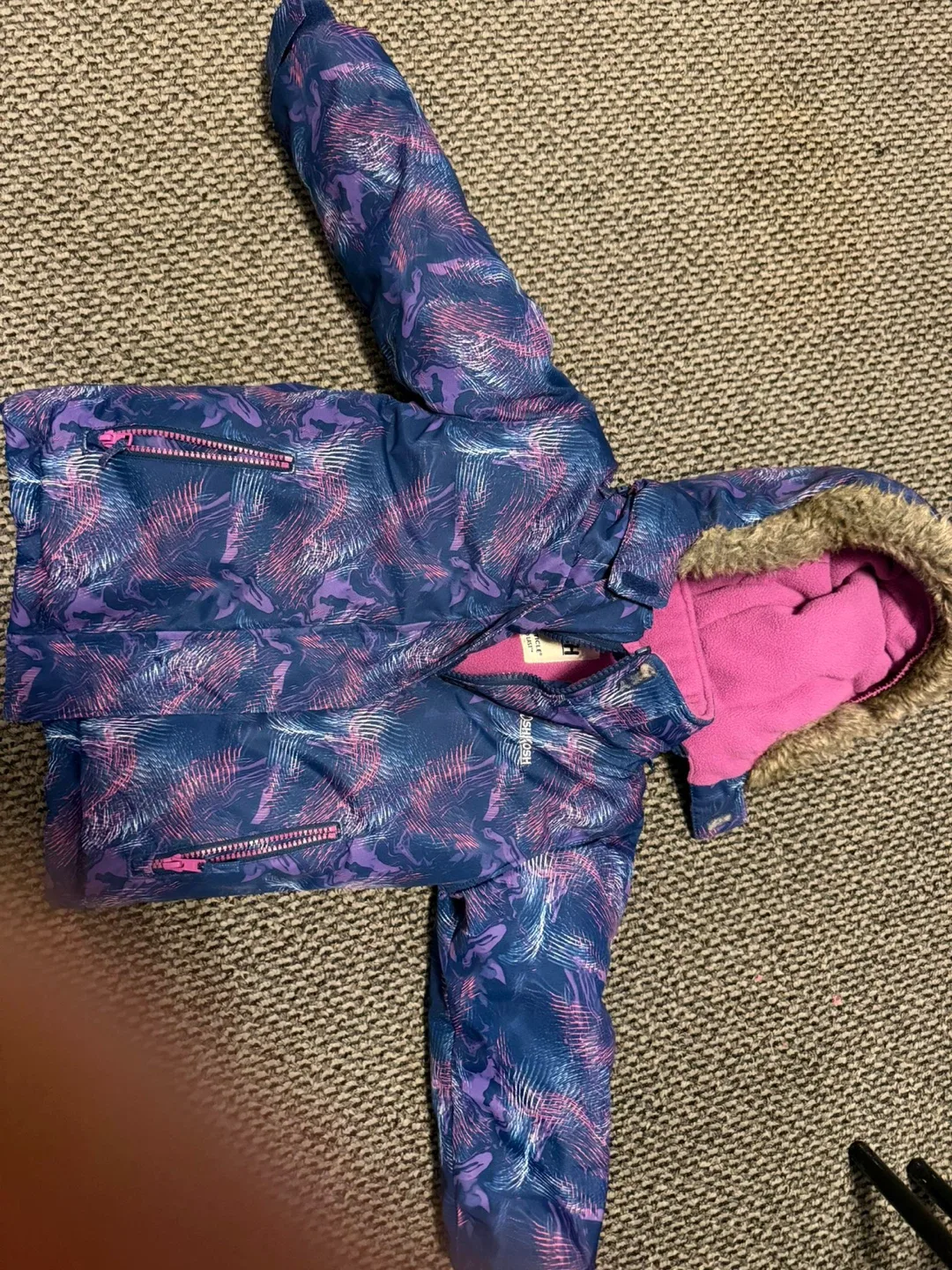 OshKosh B'gosh Snowsuit Set image indicator(2)