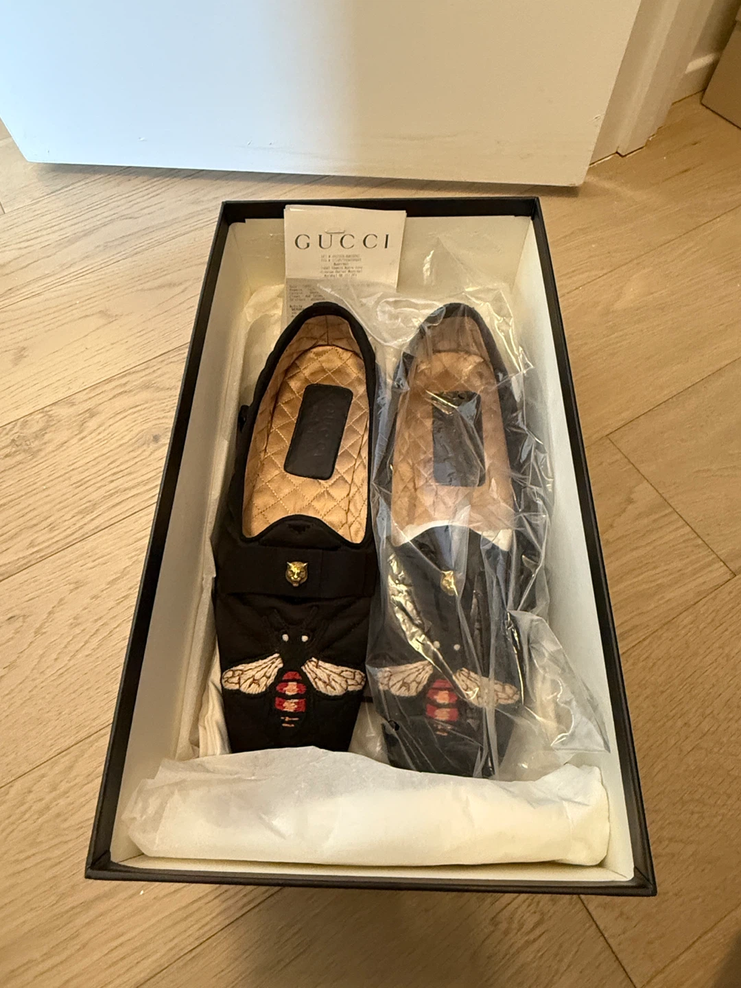 Men’s Gucci Black Quilted Bee Embroidered Loafers, Size 7.5