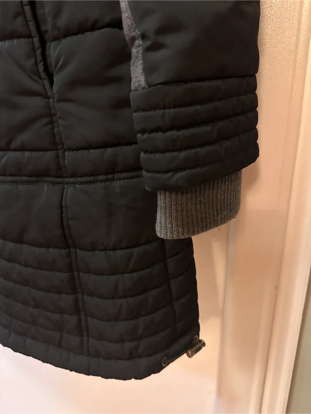 Weatherproof Brand Black Puffer Coat-Size M image indicator(4)