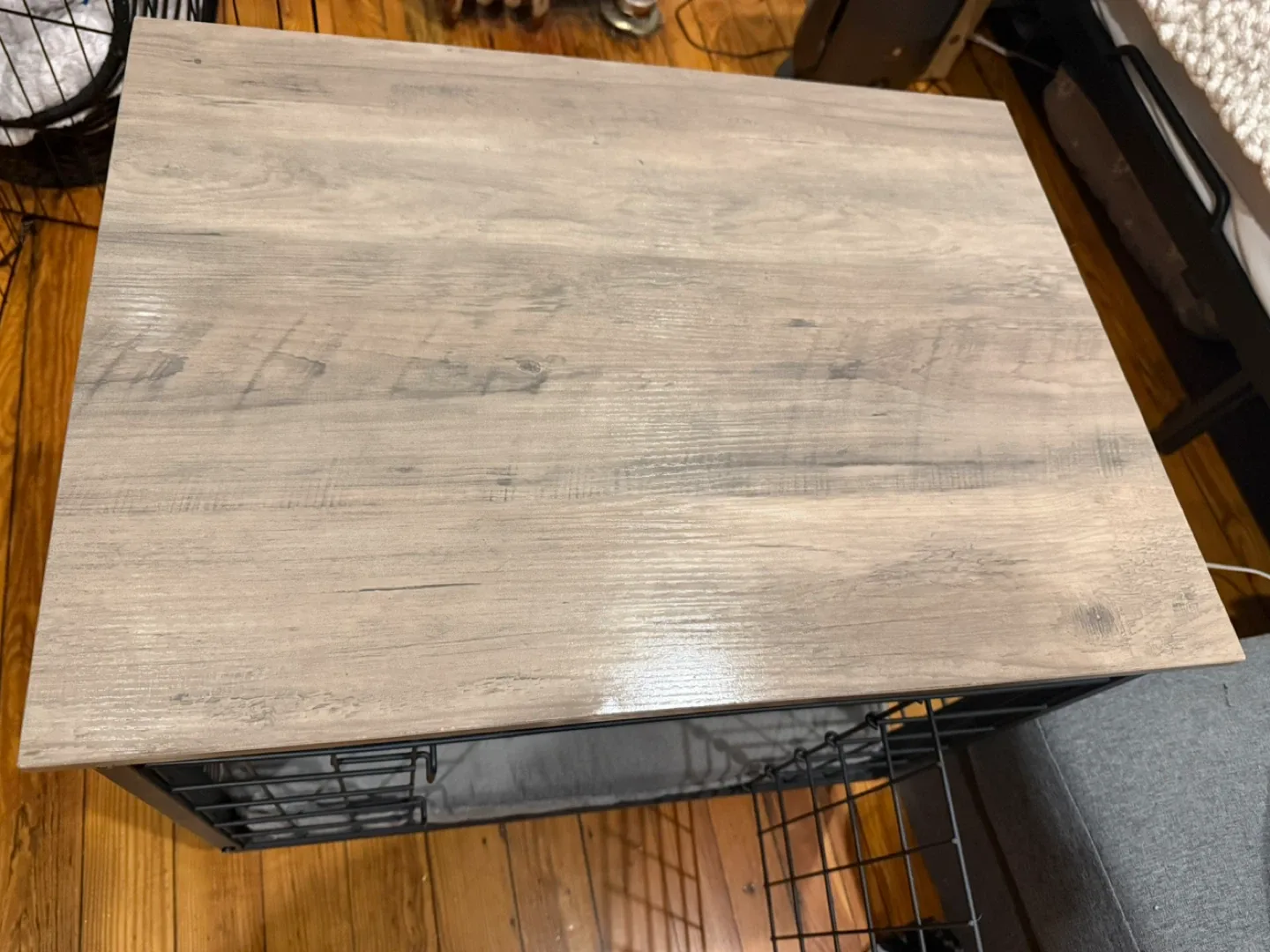 Dog crate and table image indicator(2)