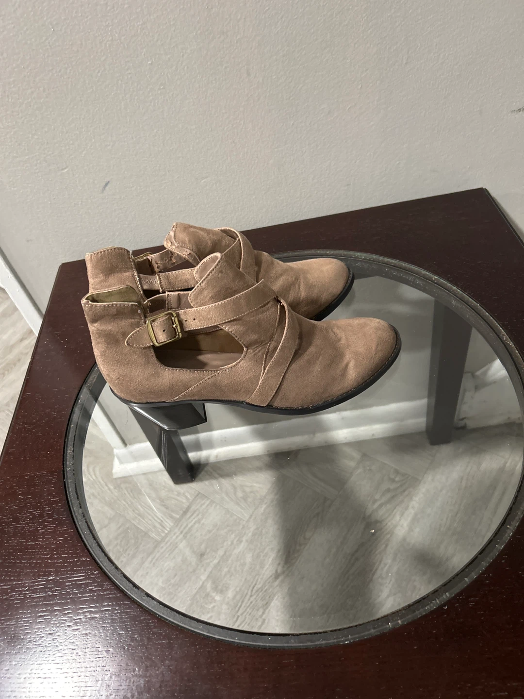 Brand New Soda beige open sides bootie - photo 4