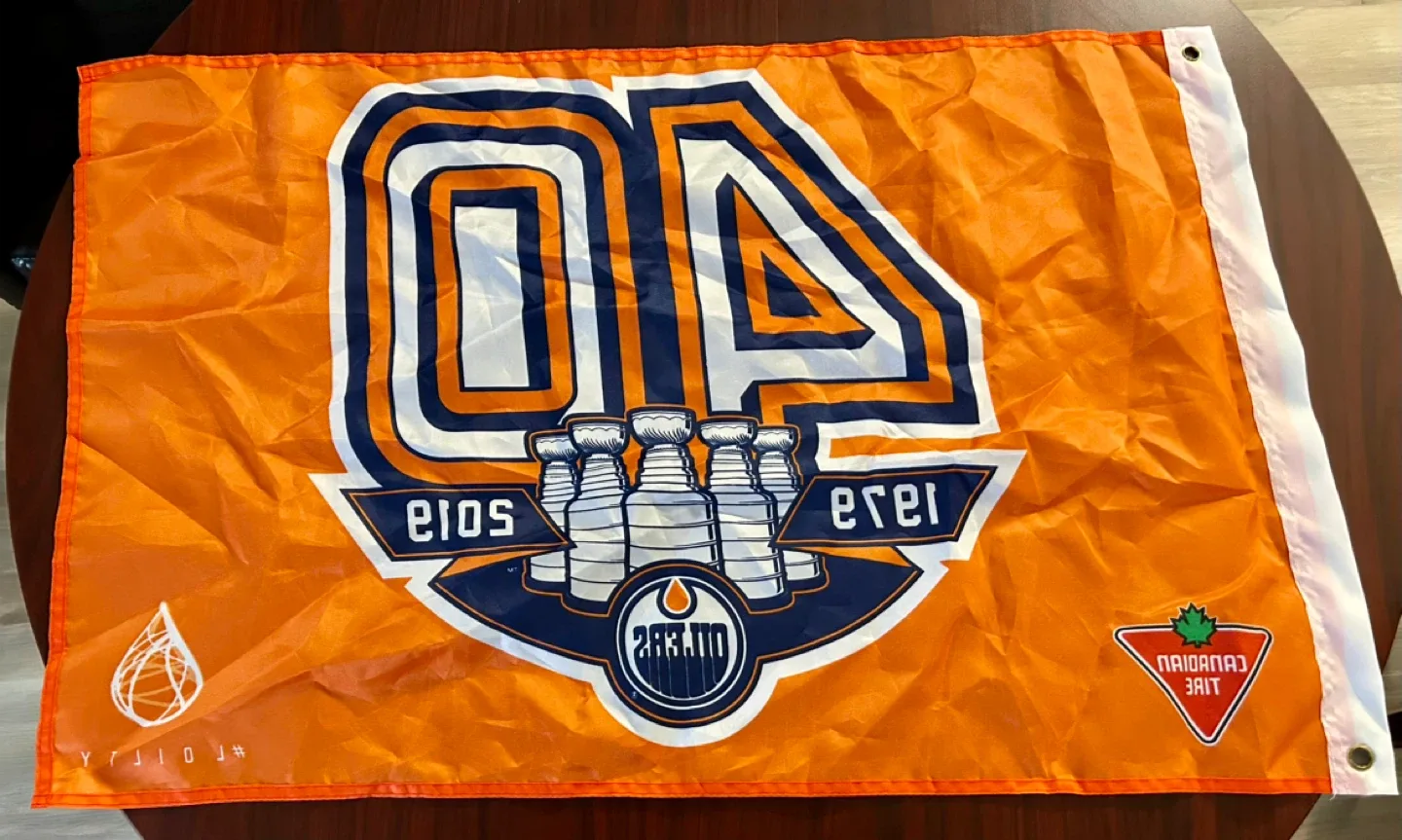 Edmonton Oilers 40th Anniversary Flag - Like New! image indicator(2)