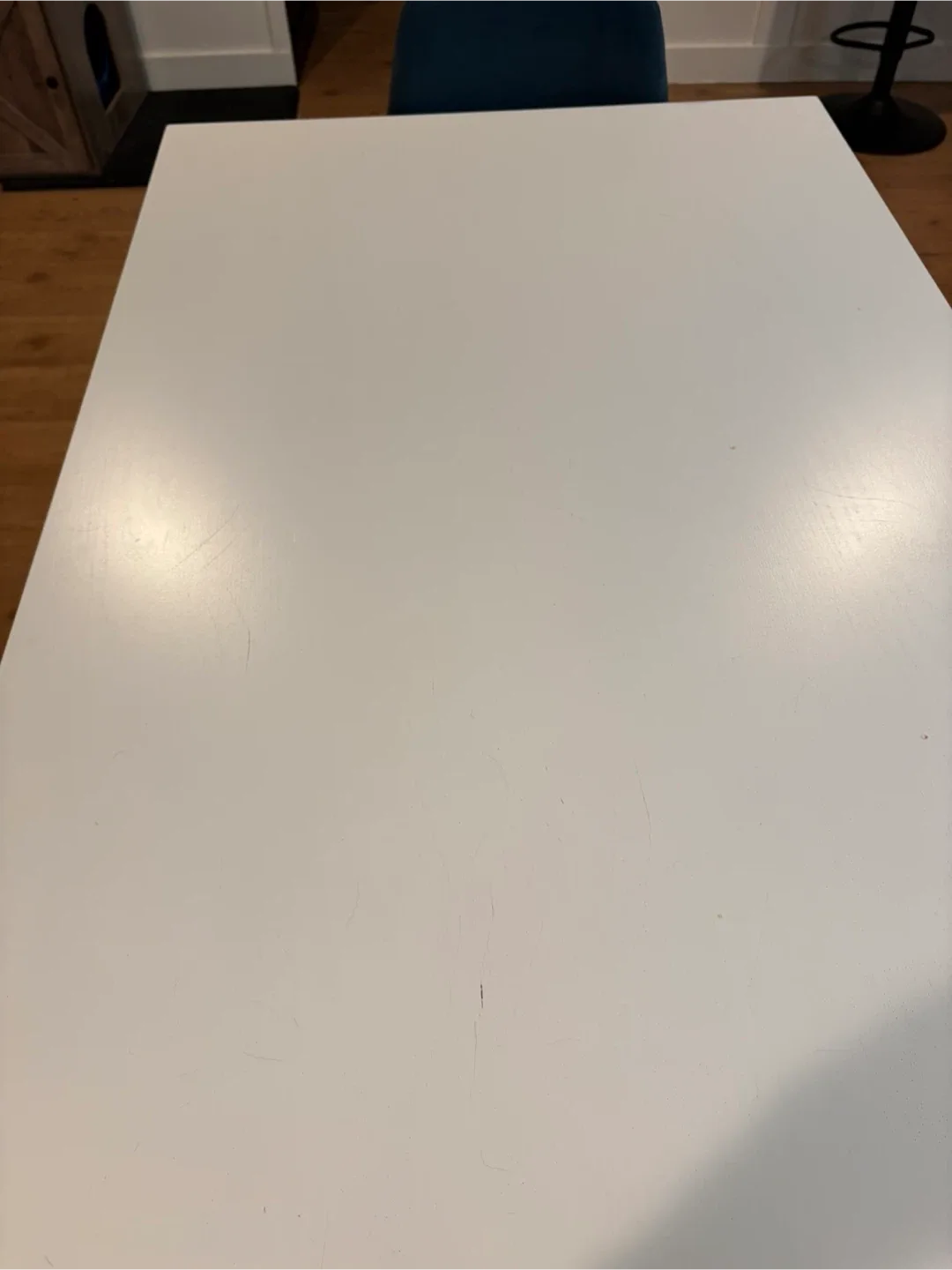 White Extendable Dining Table image indicator(4)