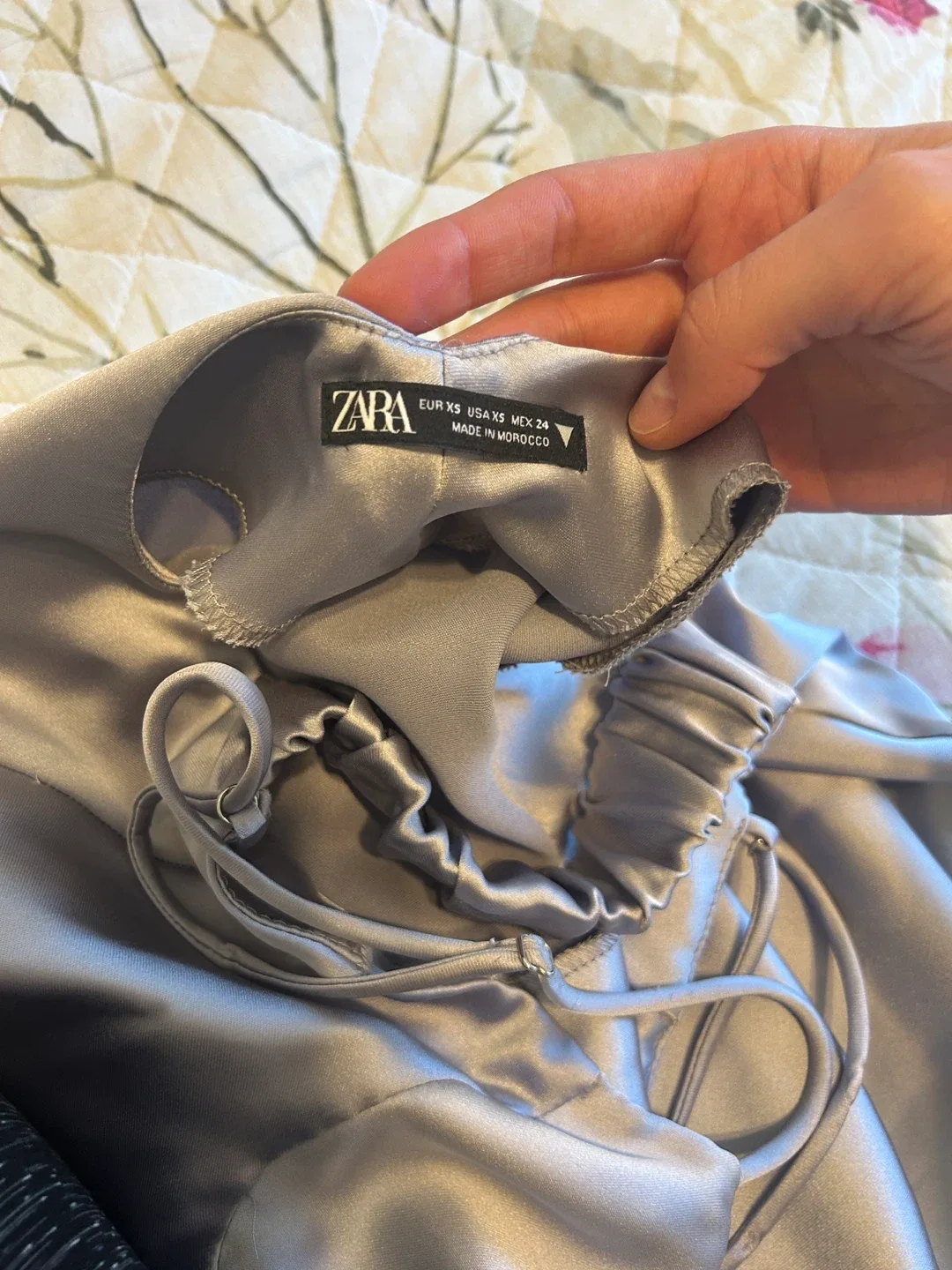 Zara XS Silver Dress image indicator(2)