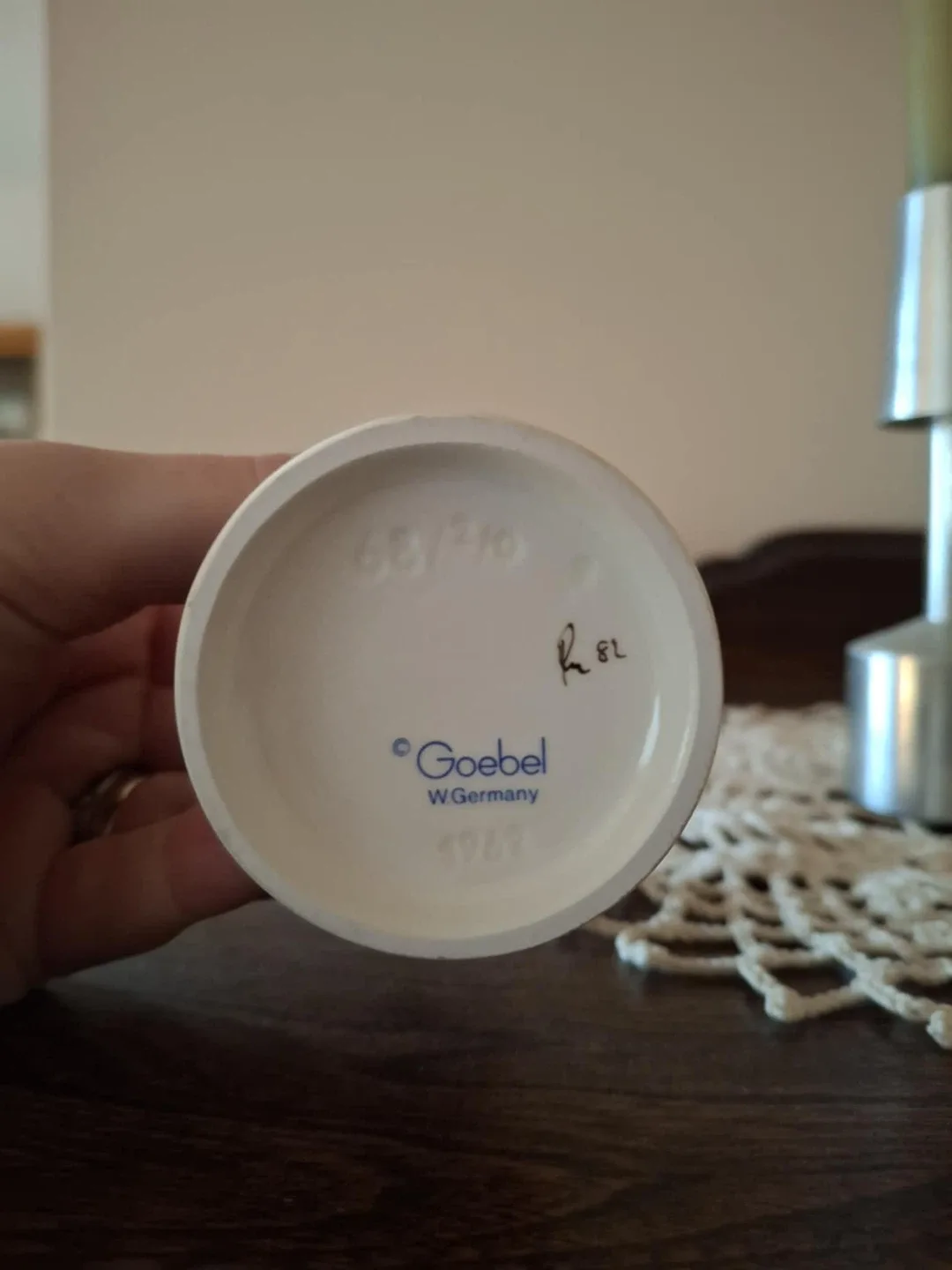 Goebel Hummel Figurine - Boy with Lamb image indicator(2)