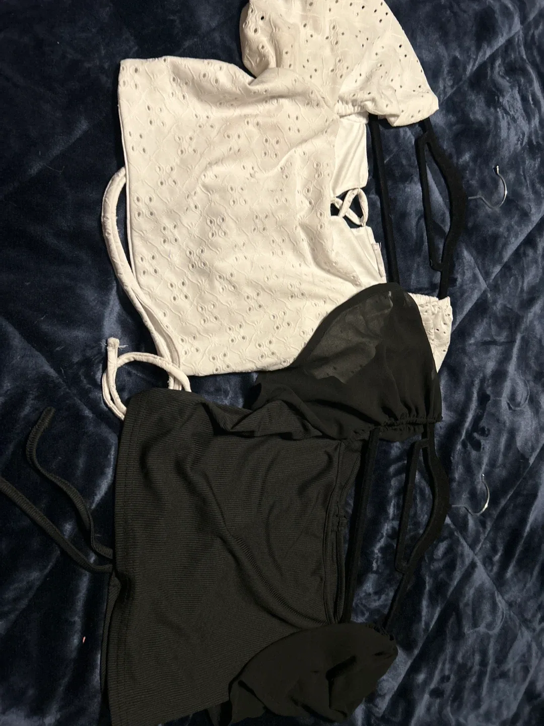 Shein & Ardene Tops - Size L 🥕