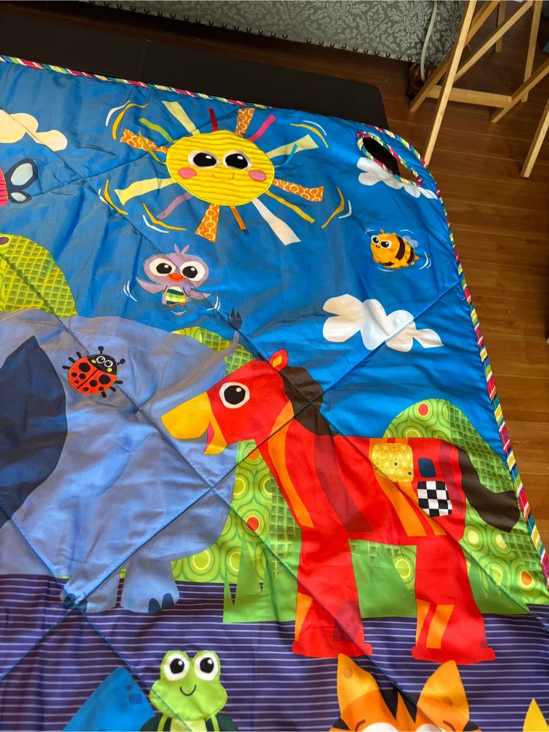 🐘 🌞 Lamaze Baby Playmat - Reversible 38” x 38” 🦙🦋 image indicator(3)