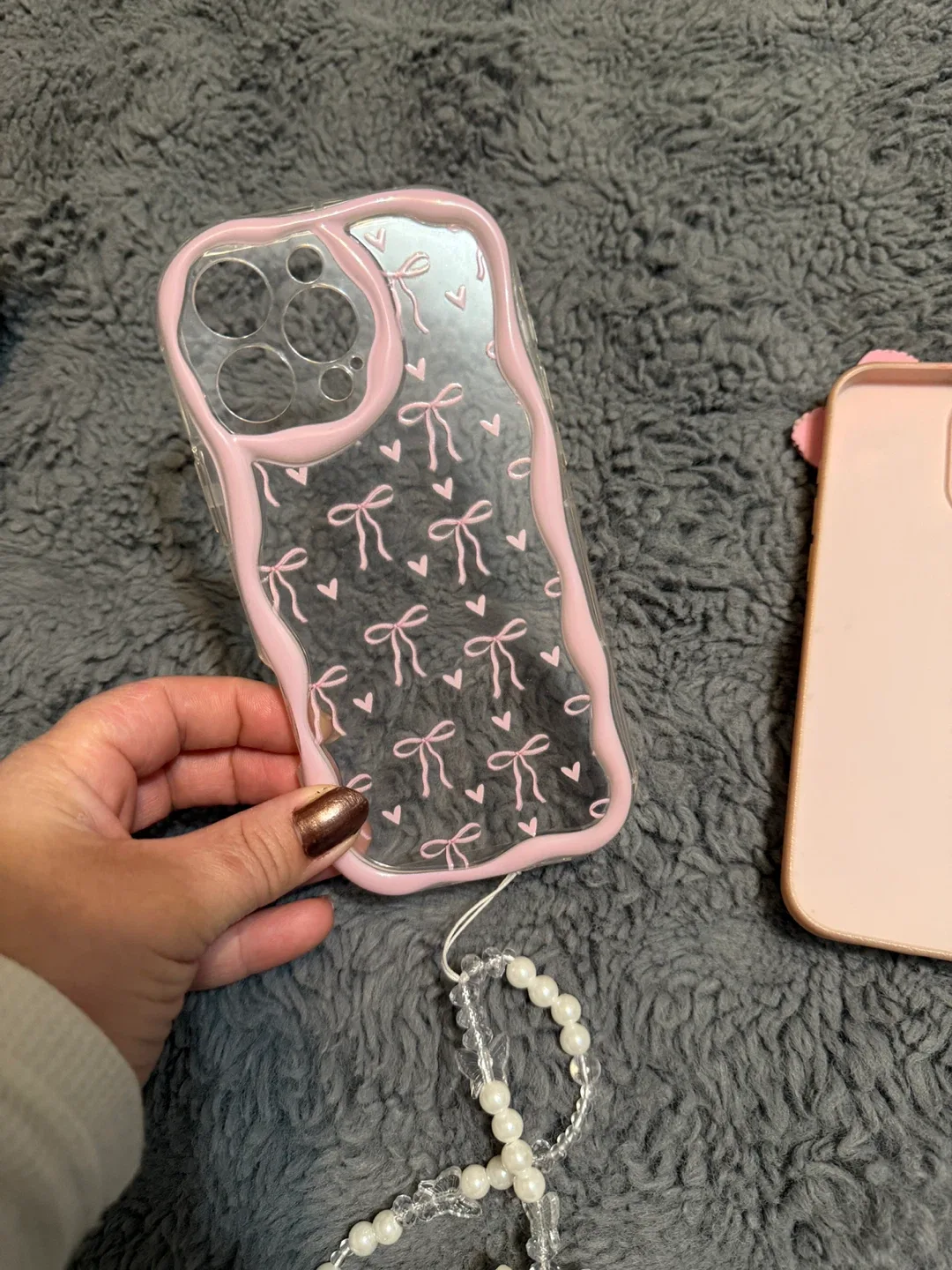 Hello Kitty iPhone Case Bundle image indicator(4)