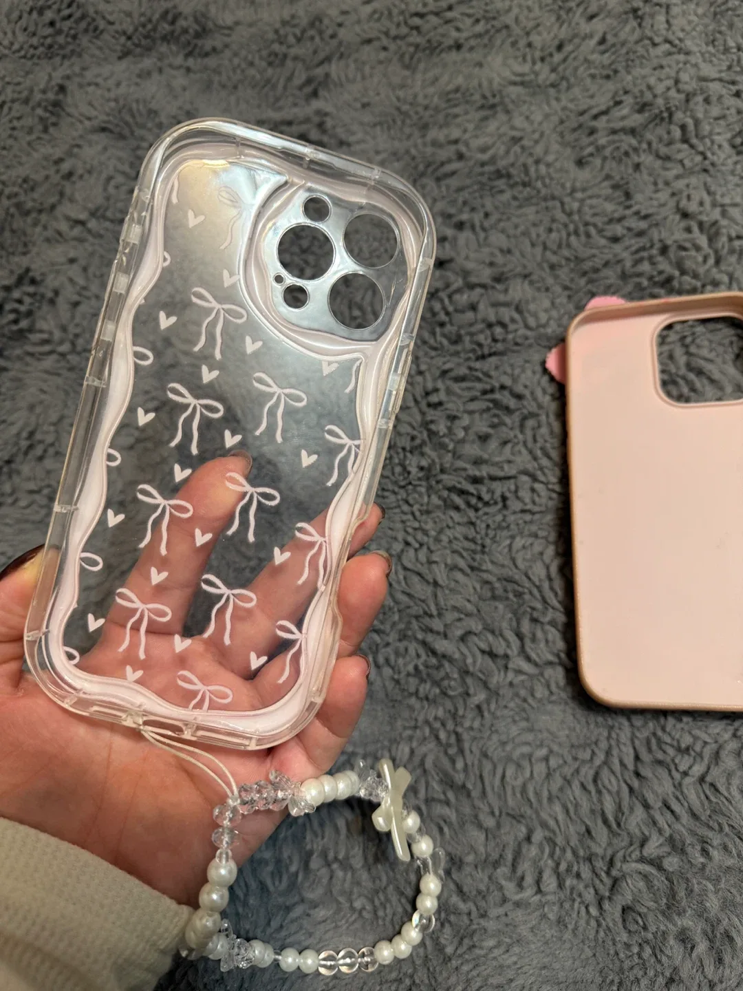 Hello Kitty iPhone Case Bundle image indicator(6)