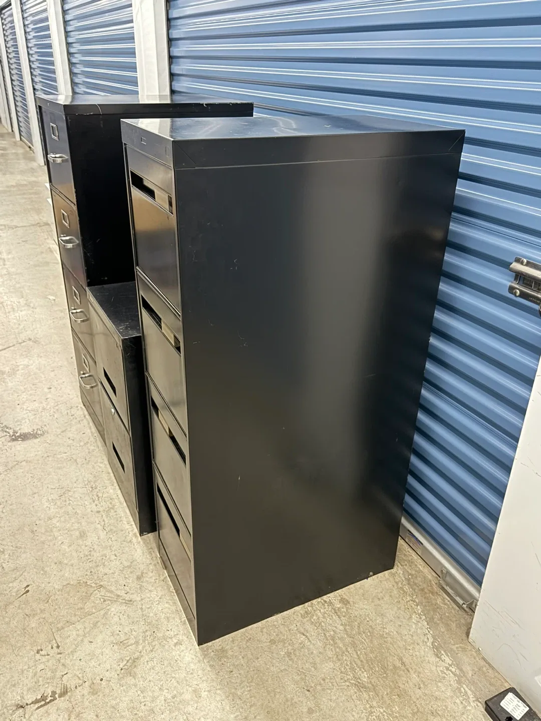 3 Metal Office File Cabinet Black image indicator(10)