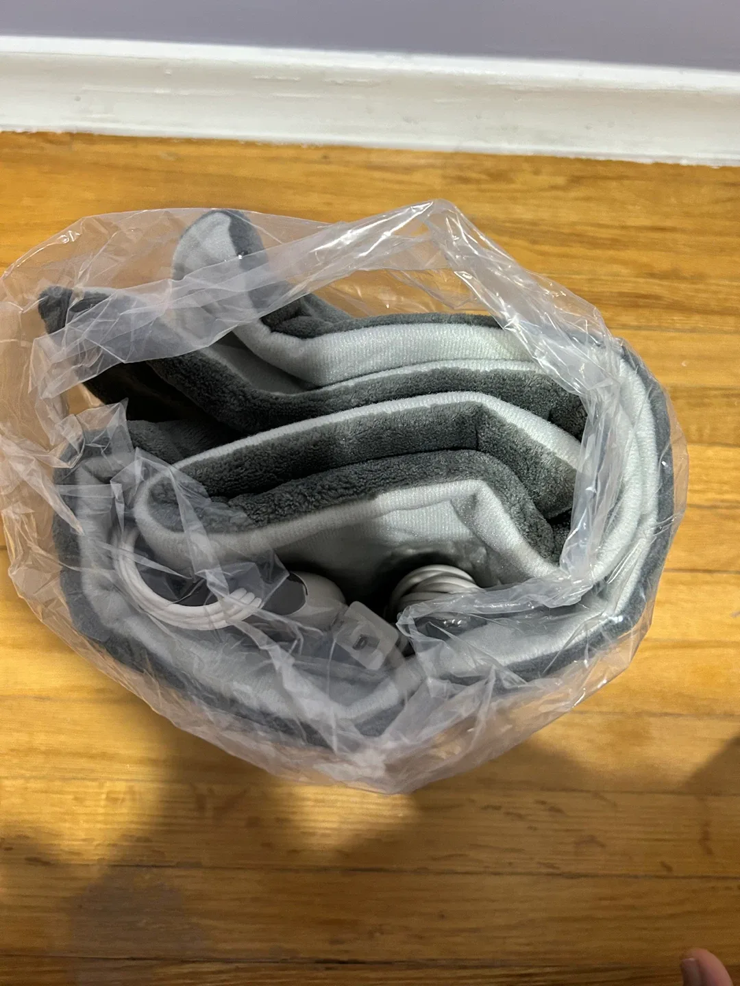 Winter Warmer Heated Cushion - Large image indicator(3)