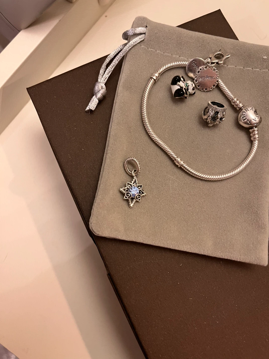 Pandora Bracelet with Charms - photo 2