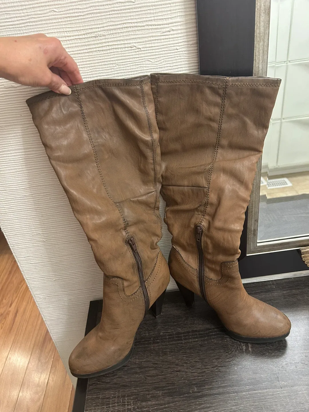 Brown Leather Knee High Heel Boots image indicator(3)