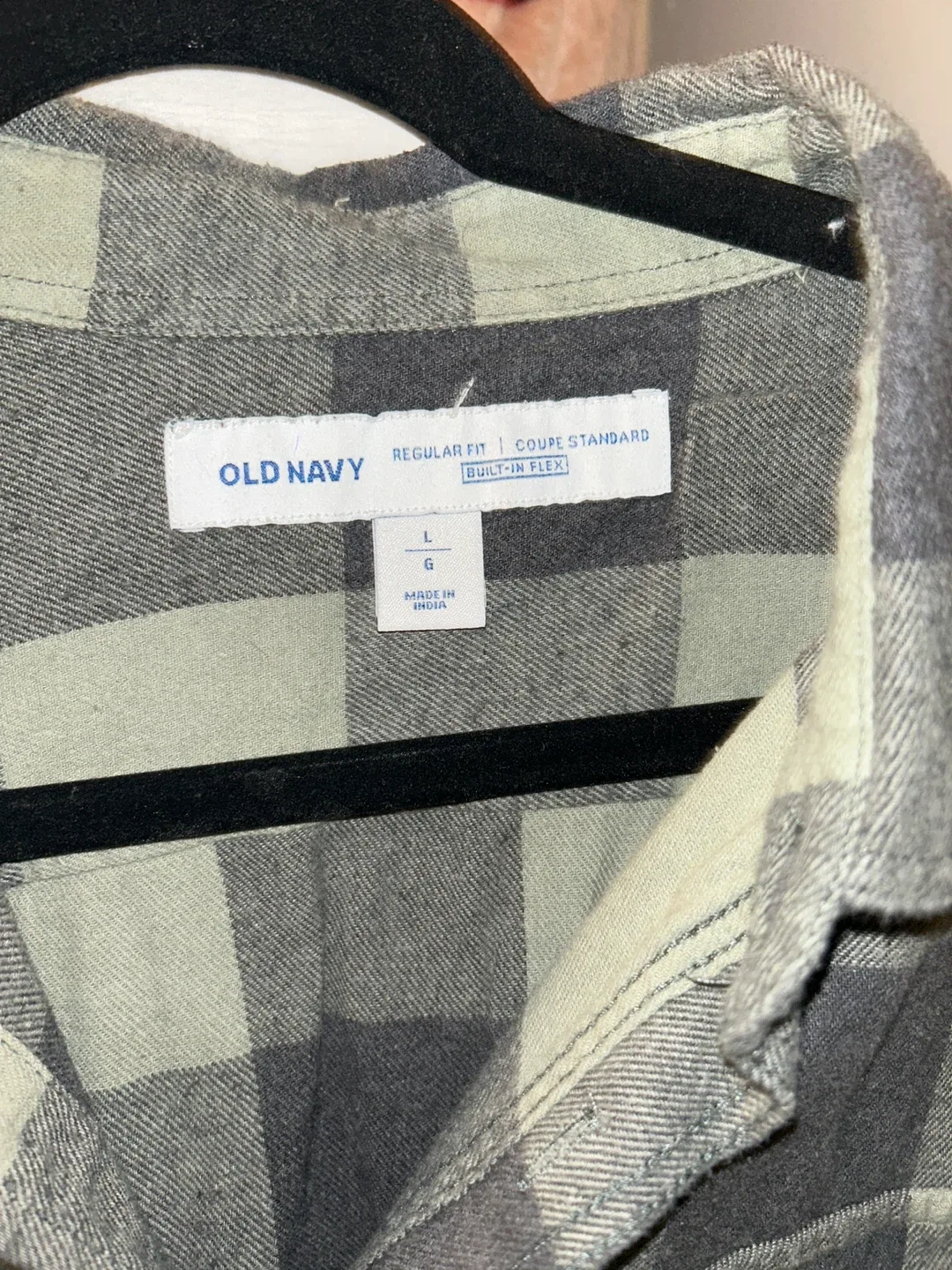 Old Navy Flannel Shirt - Size L 🥕 image indicator(2)