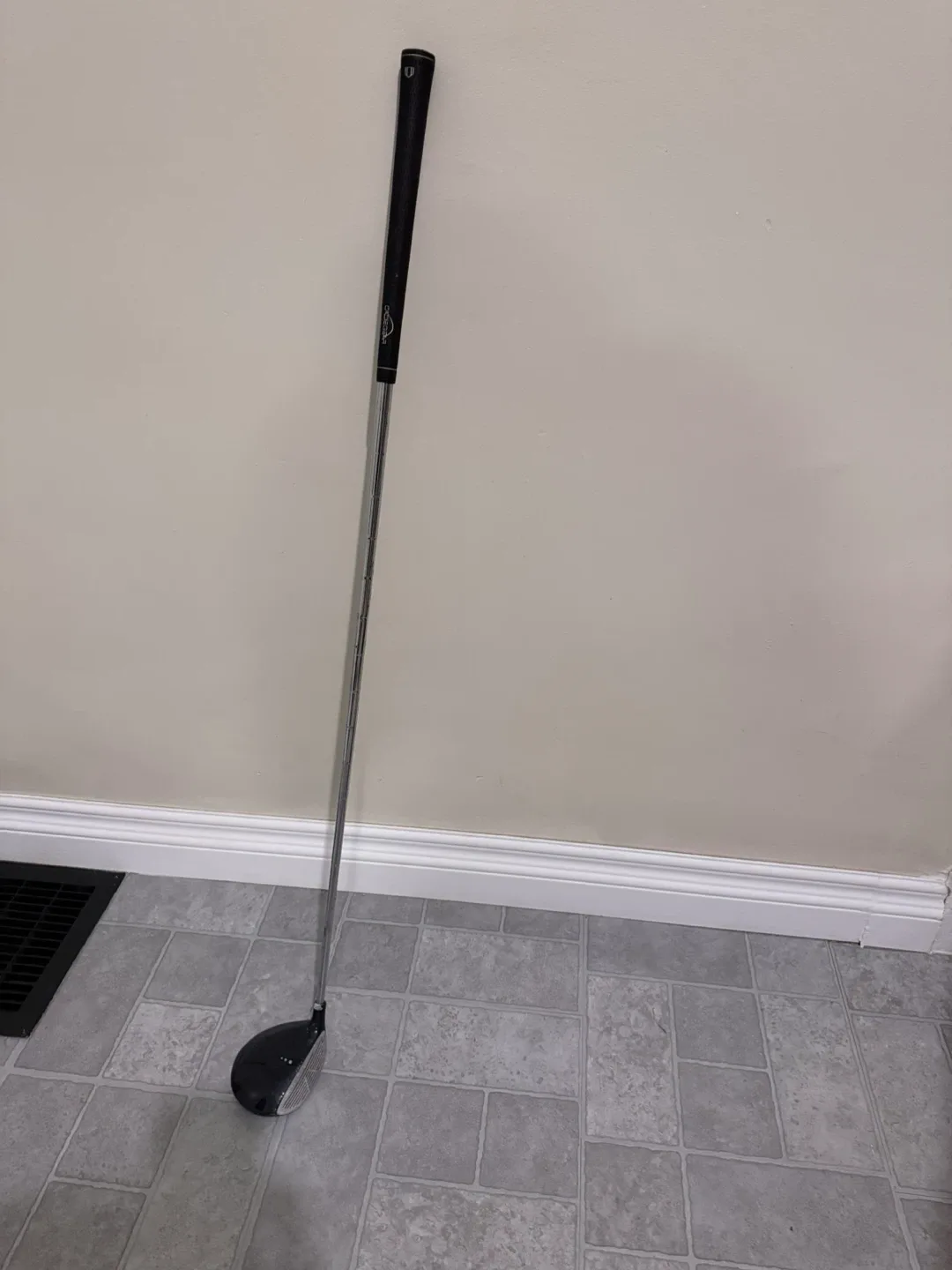 CadieGear Titanium Matrix Driver Golf Club image indicator(3)