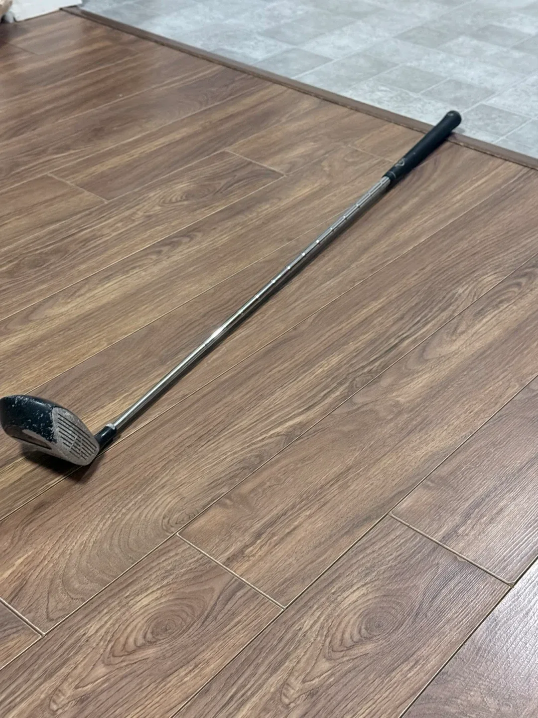 CadieGear Titanium Matrix Driver Golf Club image indicator(2)