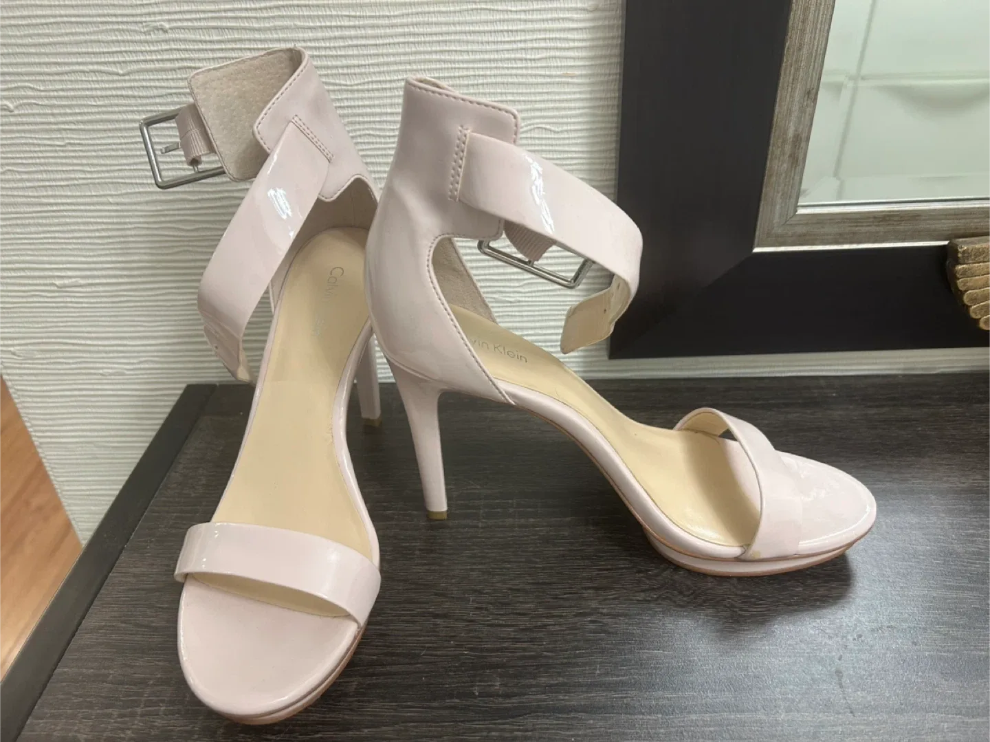 Calvin Klein Heels Size 8 image indicator(3)