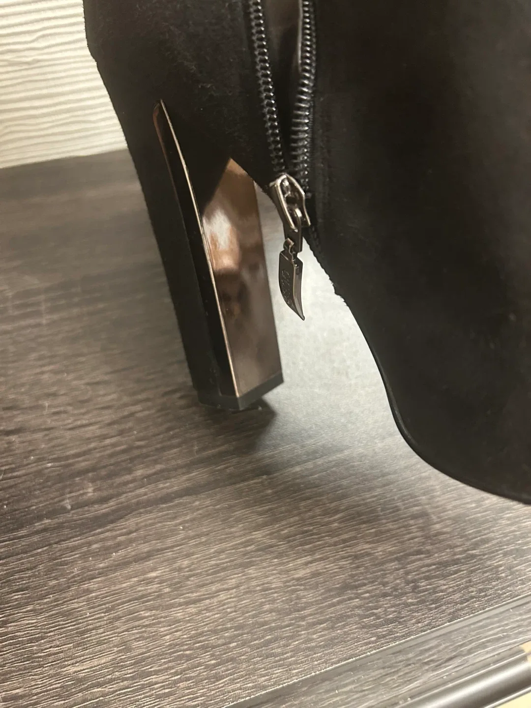 Guess Black Suede Platform Ankle Boots image indicator(6)