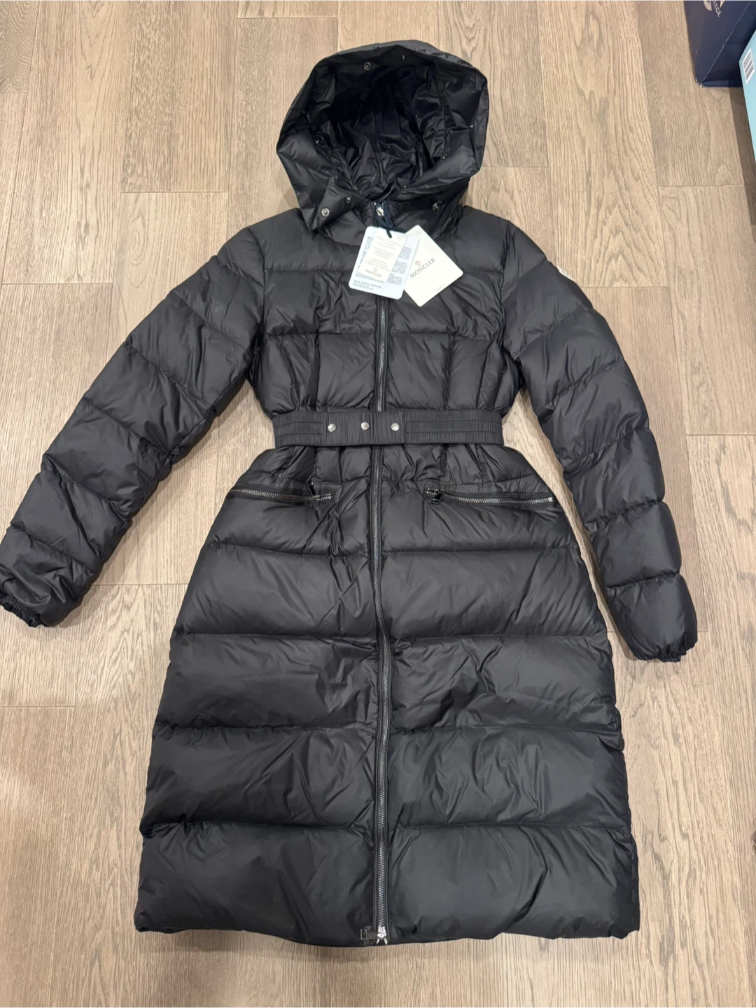 Moncler Black Down Puffer Coat - photo 4