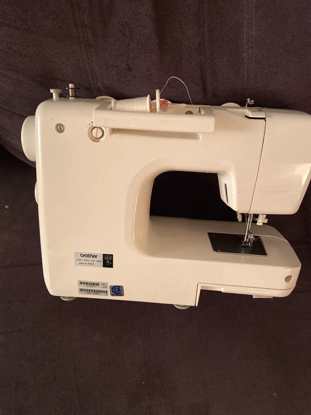 Brother XL-3200 Sewing Machine image indicator(5)