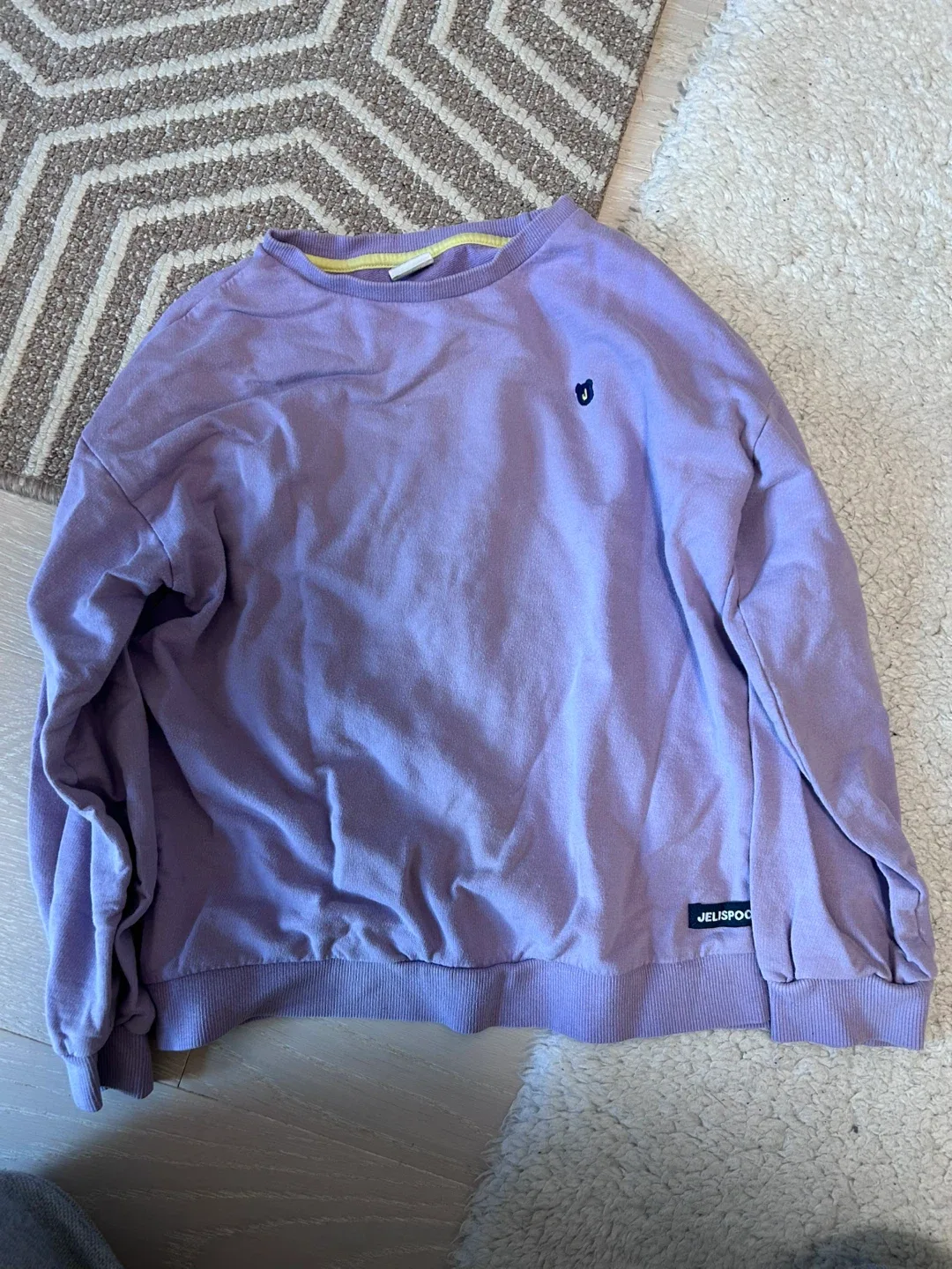 Kids' Sweatshirts 3 for 5$ image indicator(3)