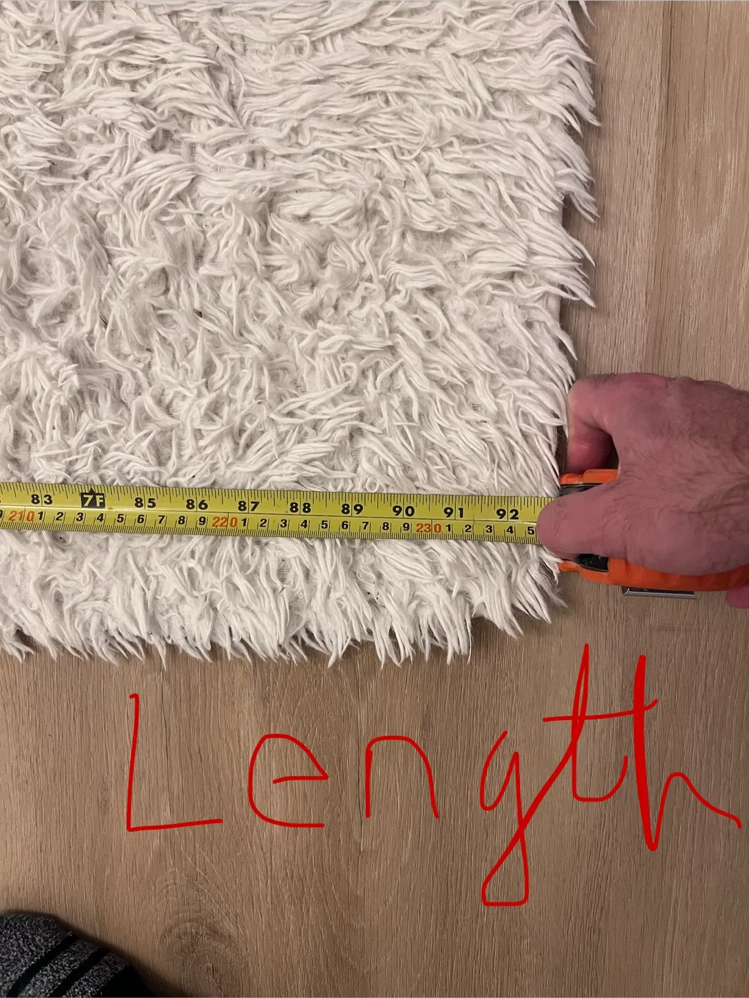 Fluffy White Area Rug image indicator(3)