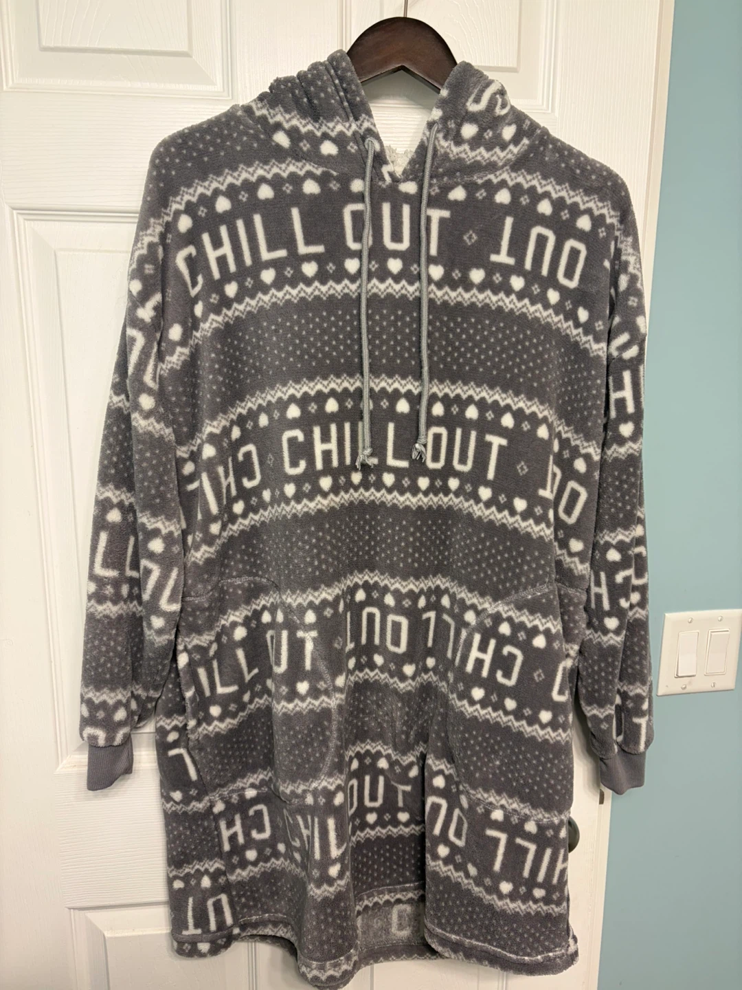 Ardene Fleece Chill Out Hoodie - Size M/M