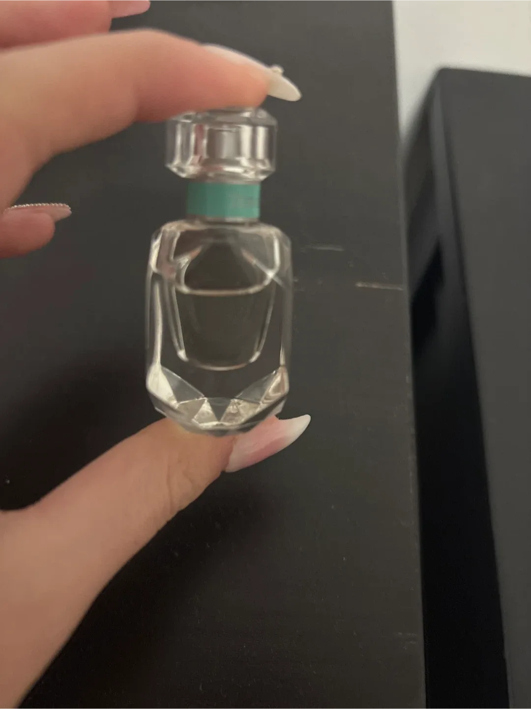 Tiffany & Co. Eau de Parfum image indicator(2)