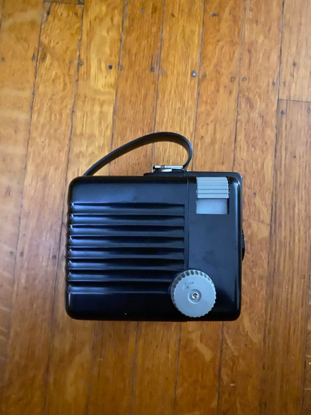 Vintage Kodak Brownie Hawkeye Flash Outfit Camera image indicator(4)