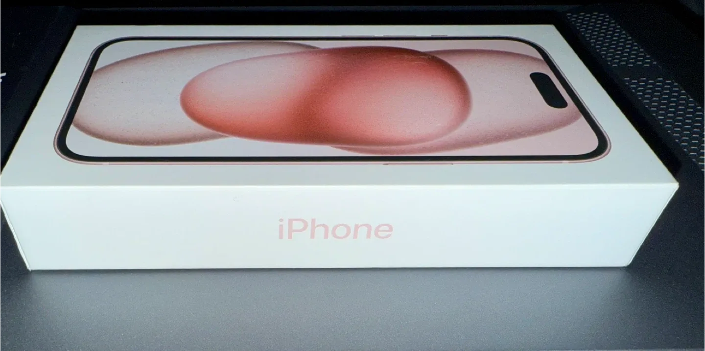 Apple iPhone 15 Pink - Like New! image indicator(4)