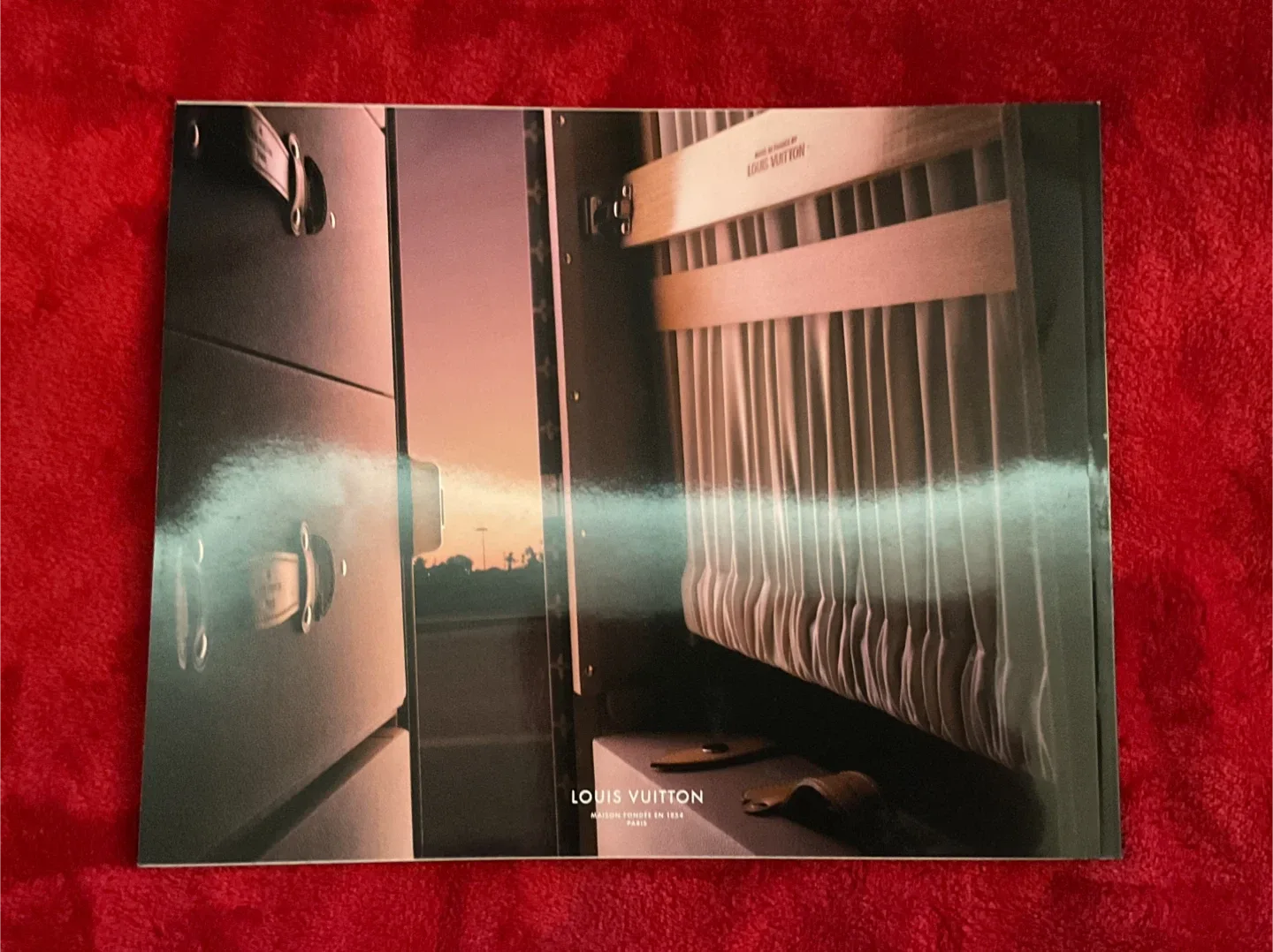 Louis Vuitton Le Voyage Book image indicator(3)