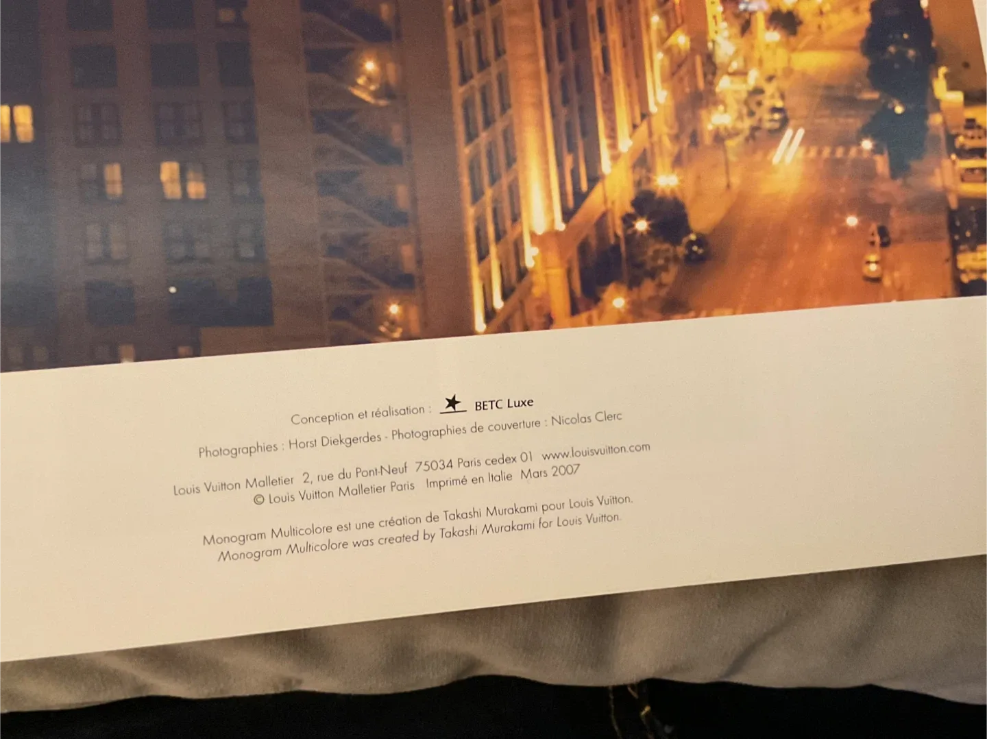 Louis Vuitton Le Voyage Book image indicator(7)