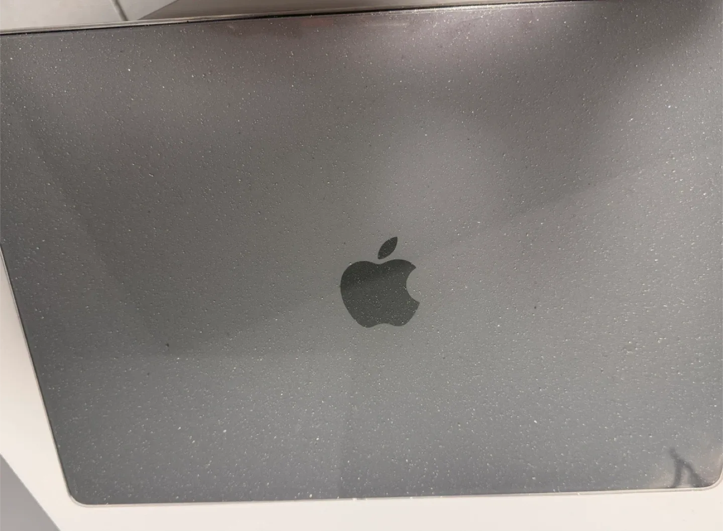 Apple MacBook Pro 16-inch M2 Pro Chip 16GB RAM image indicator(4)