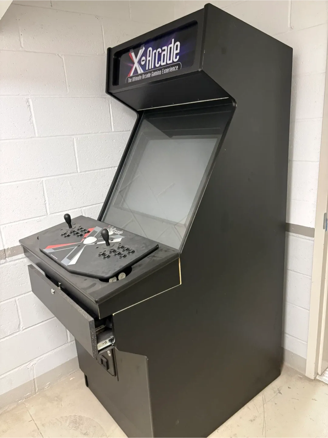 X-Arcade The Ultimate Arcade Gaming Experience image indicator(2)