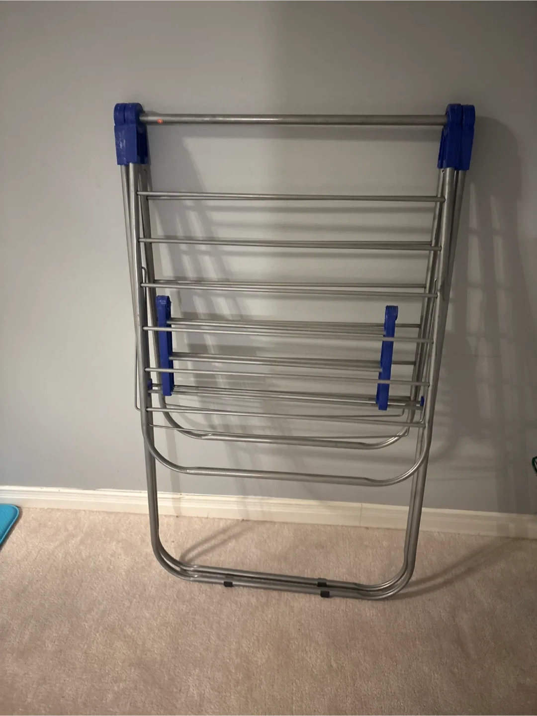 Clothes Drying Rack thumbnail