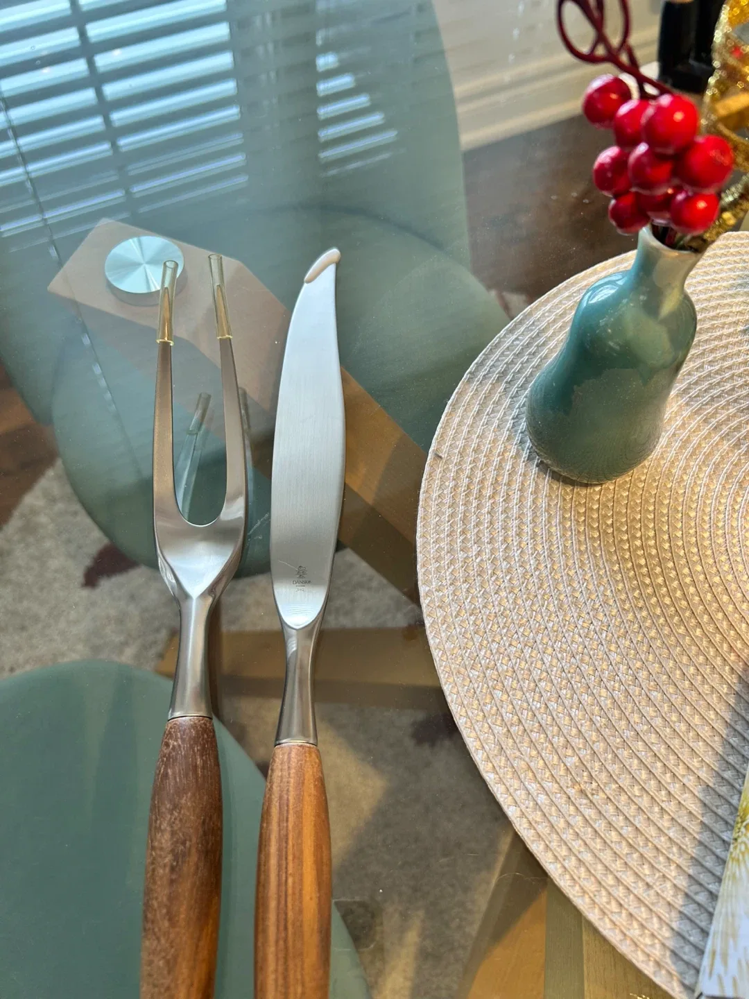 Stainless Steel Carving Set with Wood Handles image indicator(3)