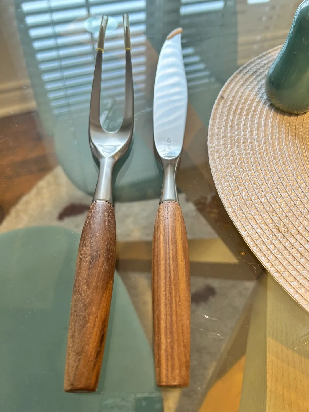 Stainless Steel Carving Set with Wood Handles image indicator(5)