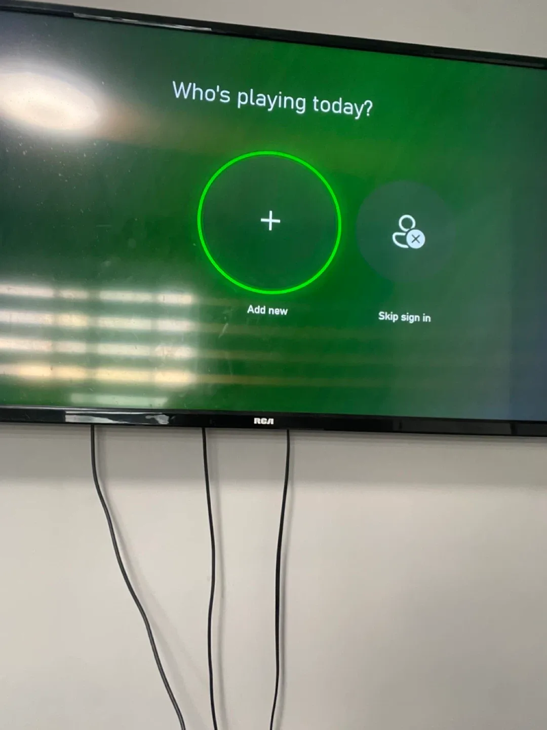 🎮 Xbox One S (1TB) — Disc-less Edition image indicator(6)