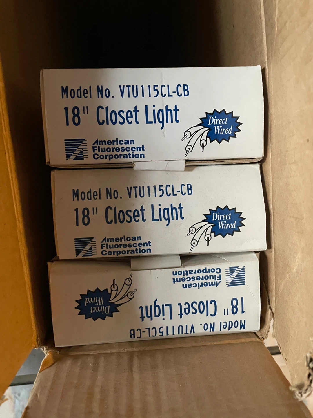 American Fluorescent 18" Closet Light VTU115CL-CB - photo 3
