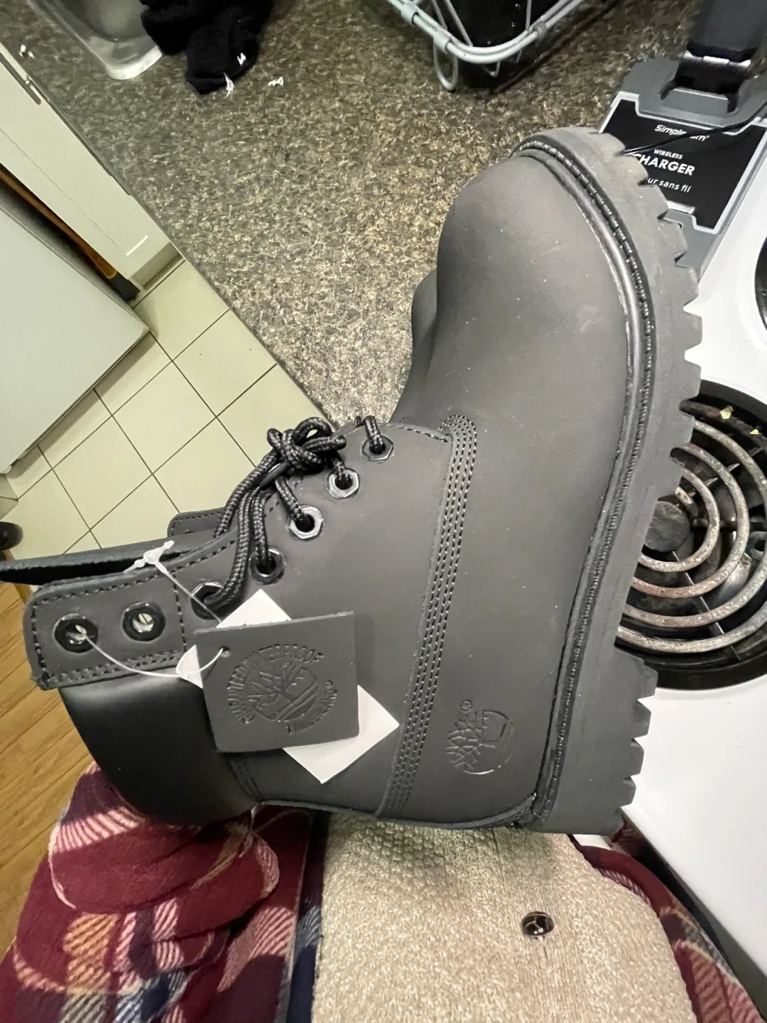Timberland Black Boots image indicator(2)