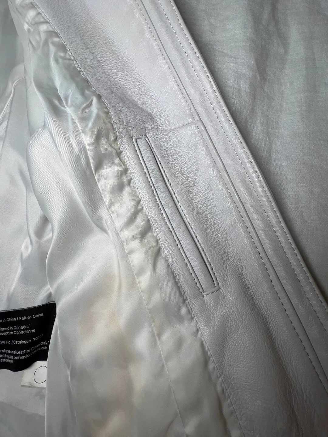 Danier Leather Jacket - Size XS - photo 4